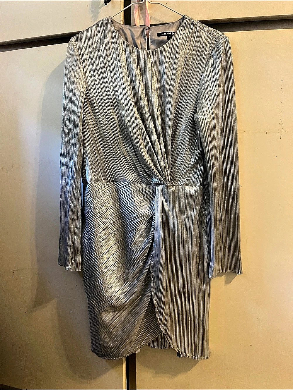 Gianni Bini Ashley Pleated Metallic Foiled Twist Waist Dress Silver Size 12 NWOT